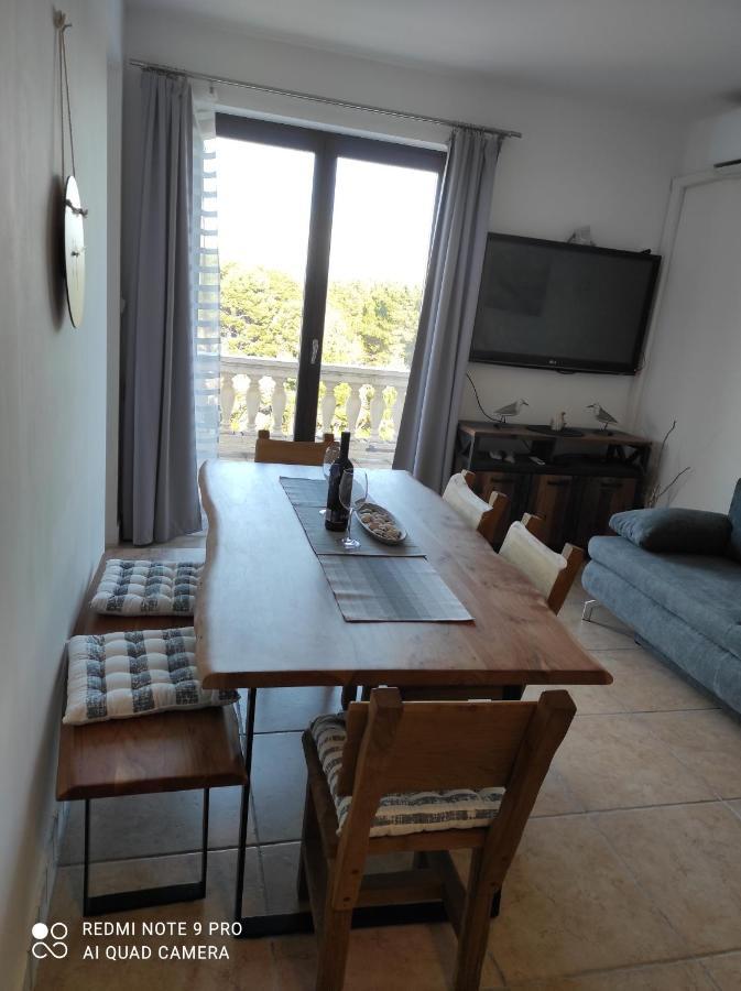Apartmán Galboka Nine Nerezine Exteriér fotografie